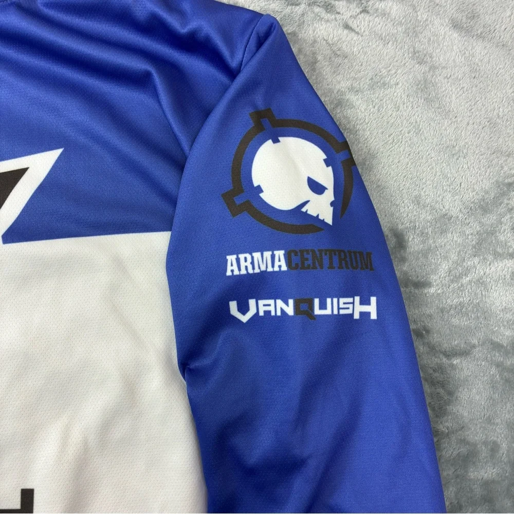 Vanquish Gaming E-Sports Arma Centrum Official Hoodie Size Large Colorblock